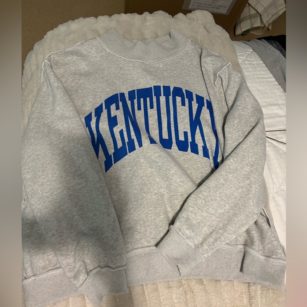 Kentucky Reversible Mockneck